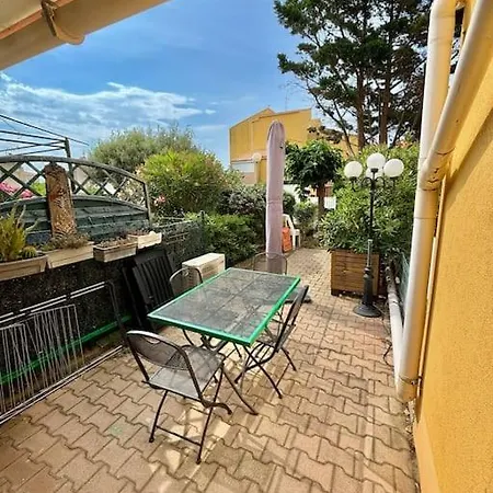 Apartment Le Begonia, A 100m De La